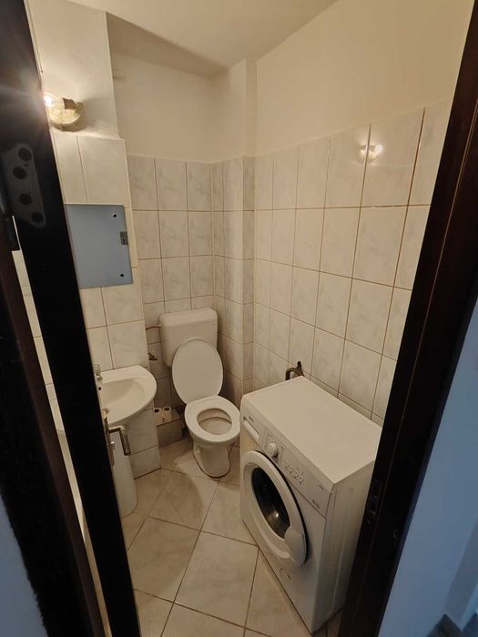 De inchiriat apartament renovat – Calea Șagului, Piața Doina