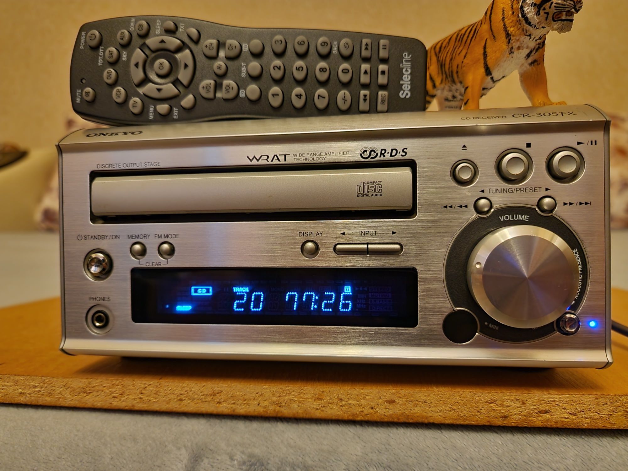 Onkyo CR-305FX. Cd receiver rar. Model deosebit !