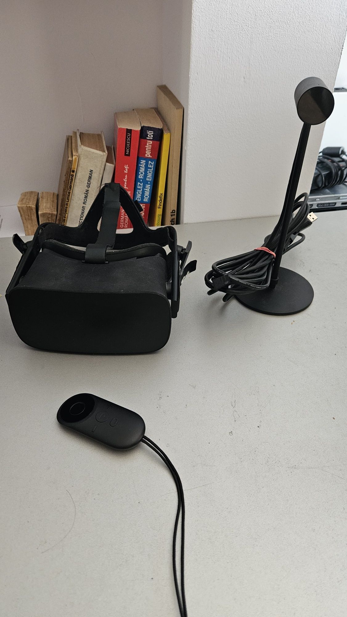 Oculus Rift CV1 - cititi descrierea!