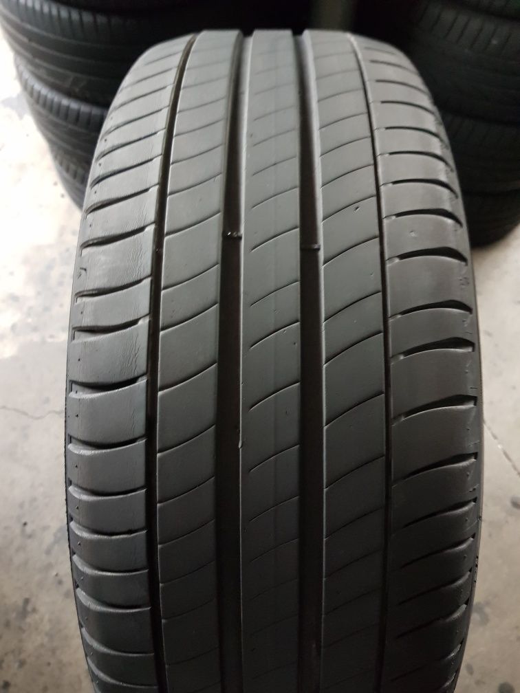 Michelin 215/50 R18 92W vară