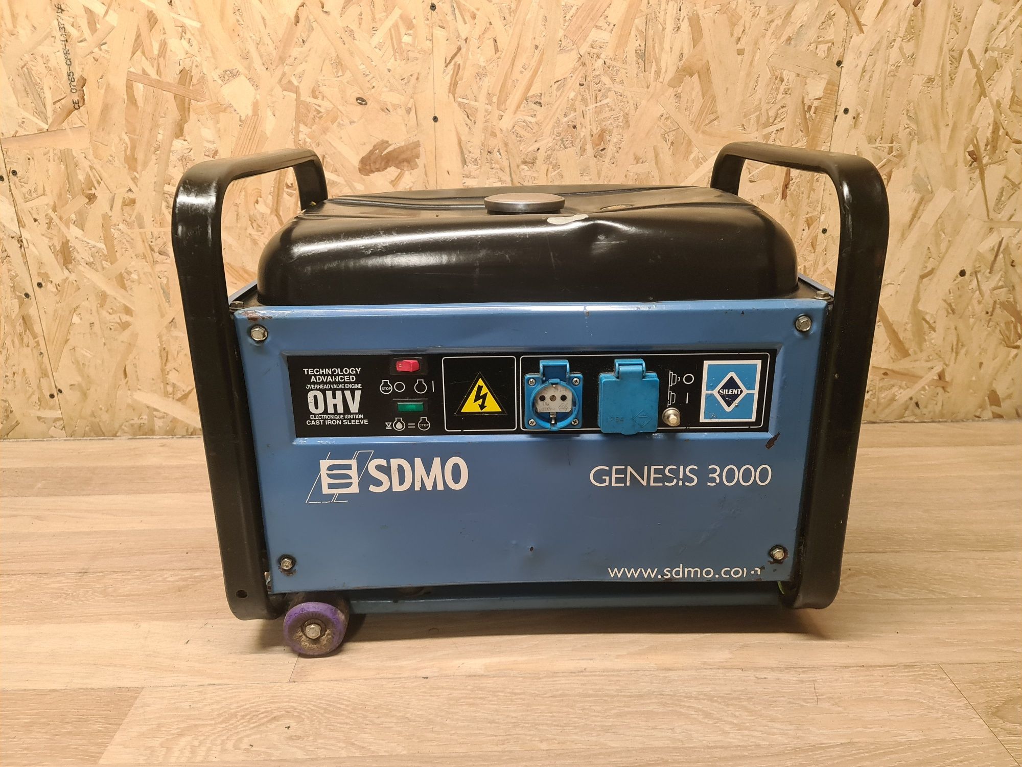 Generator sdmo 3000