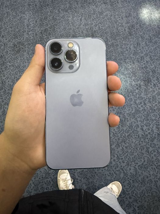 iPhone 13 Pro Blue sotiladi srochno