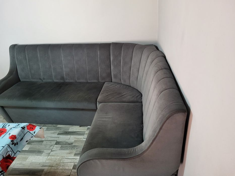 Vand coltar nefolosit