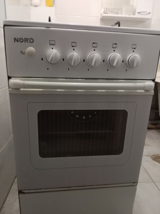 Газ плита  сатылады