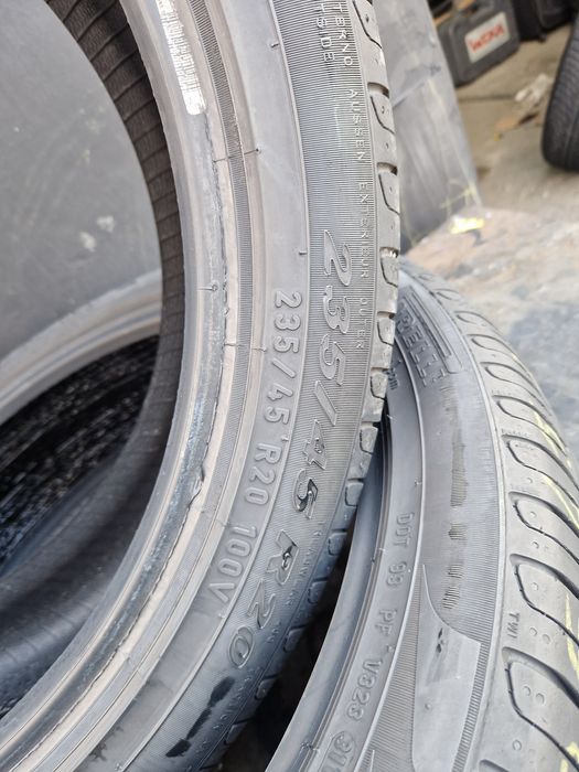 2 Anvelope Pirelli Antipana 235 45 R20 de vara