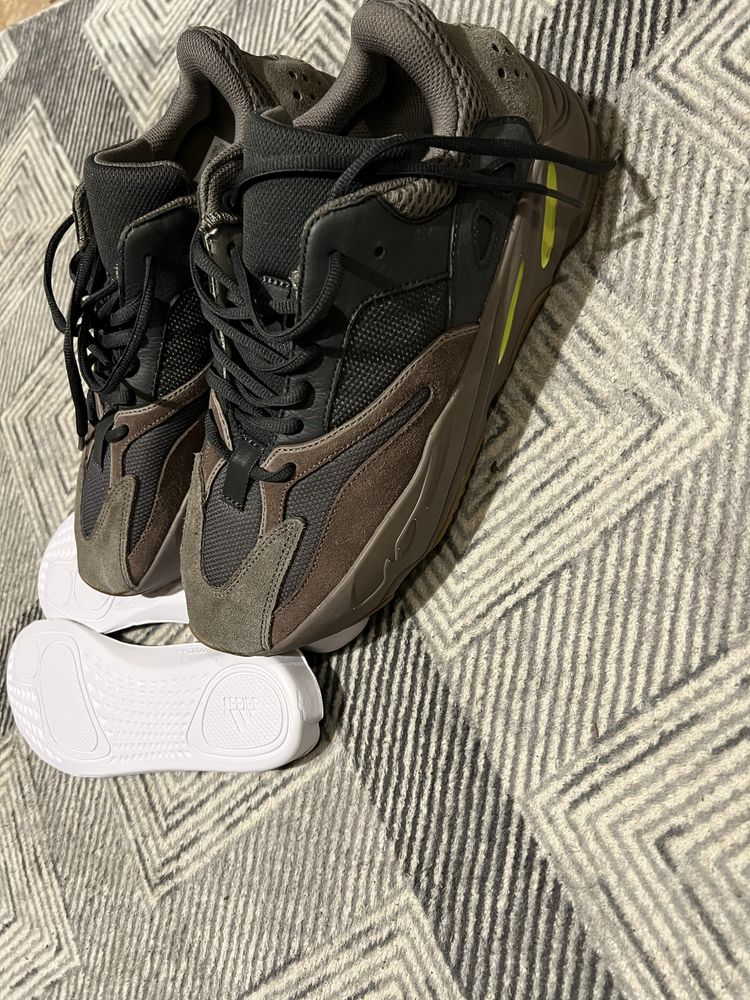 Adidas Yeezy Boost 700  Mauve 2018