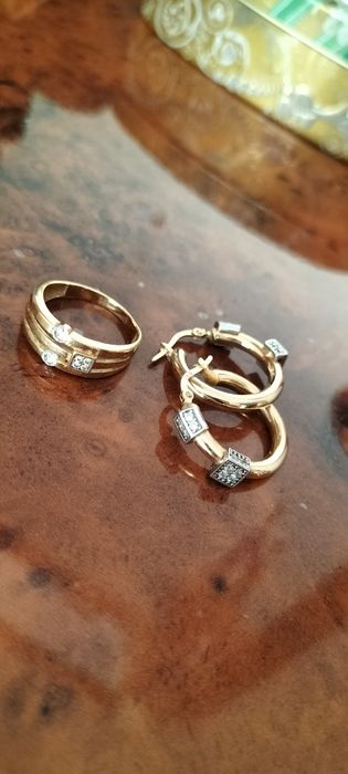 золото кольцо и серьги. Почти новые