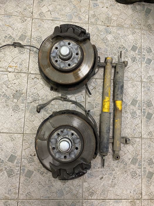 Части за C-class w202