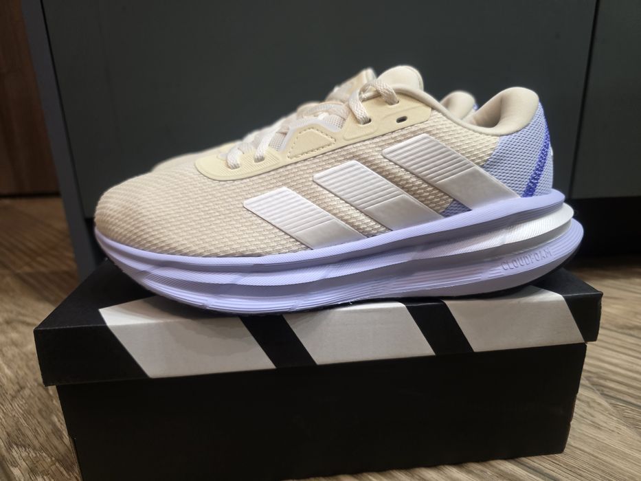 Дамски маратонки ADIDAS