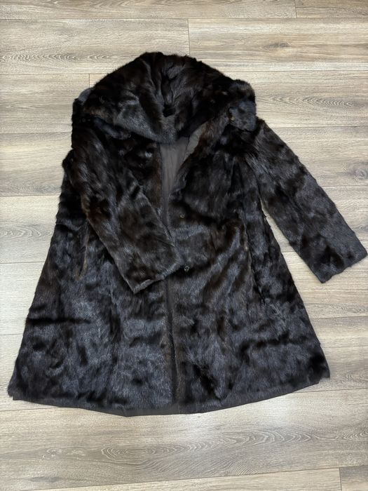 Шуба  в отличном состояние!!! В подарок отдам еще одну теда шубку