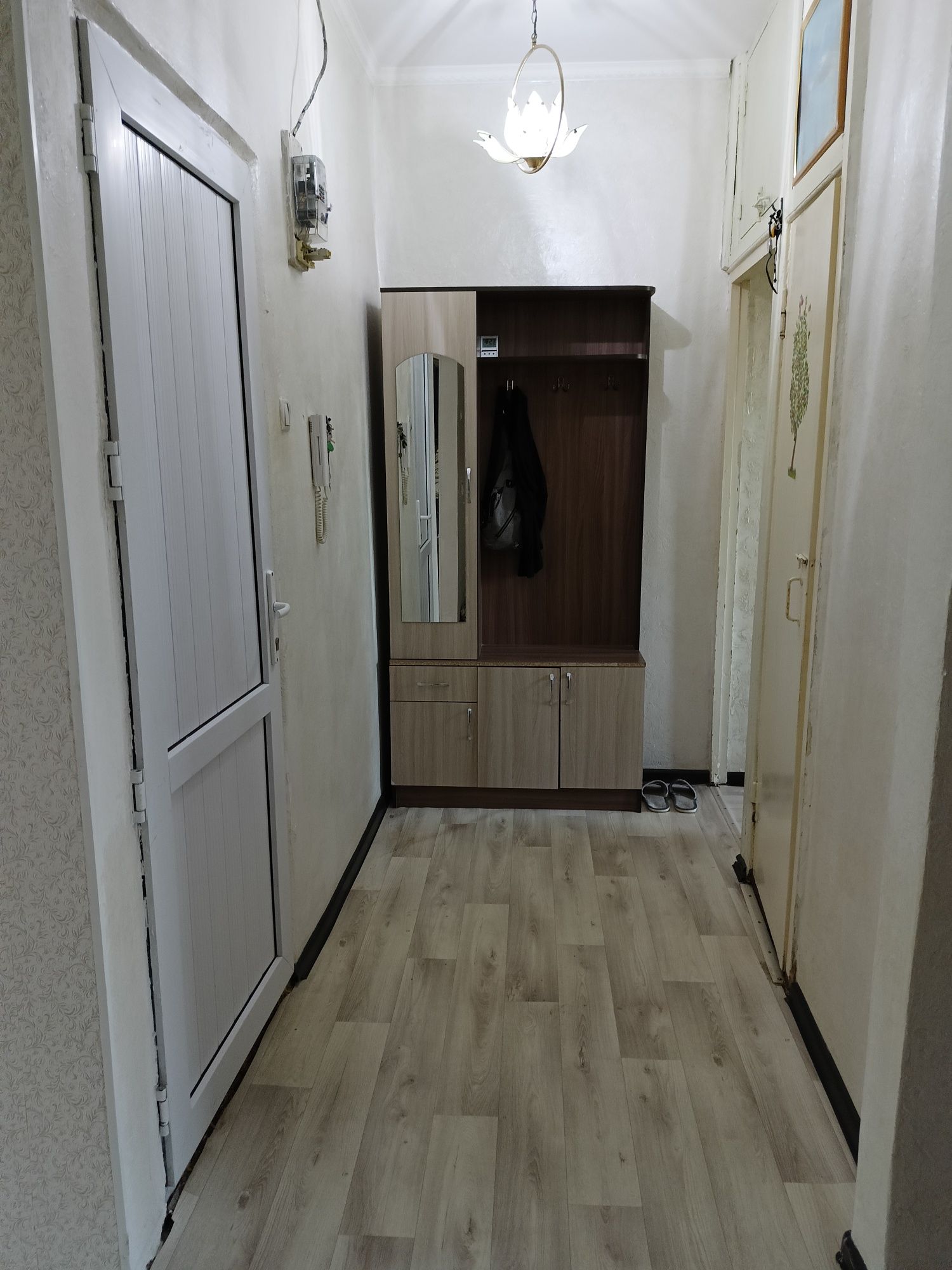 2 х комн квартира улучш планировка 11 мкр