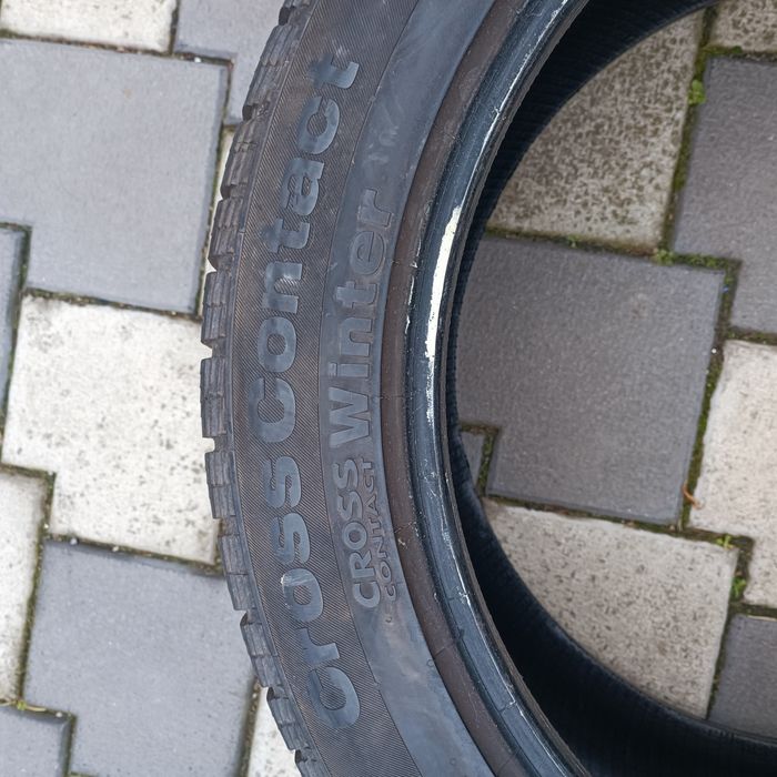 275 45 21 Continental Cross Contact Winter