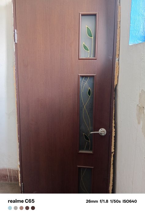 Продам двери межкомнатные