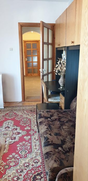 Apartament cu 3 camere decomandat