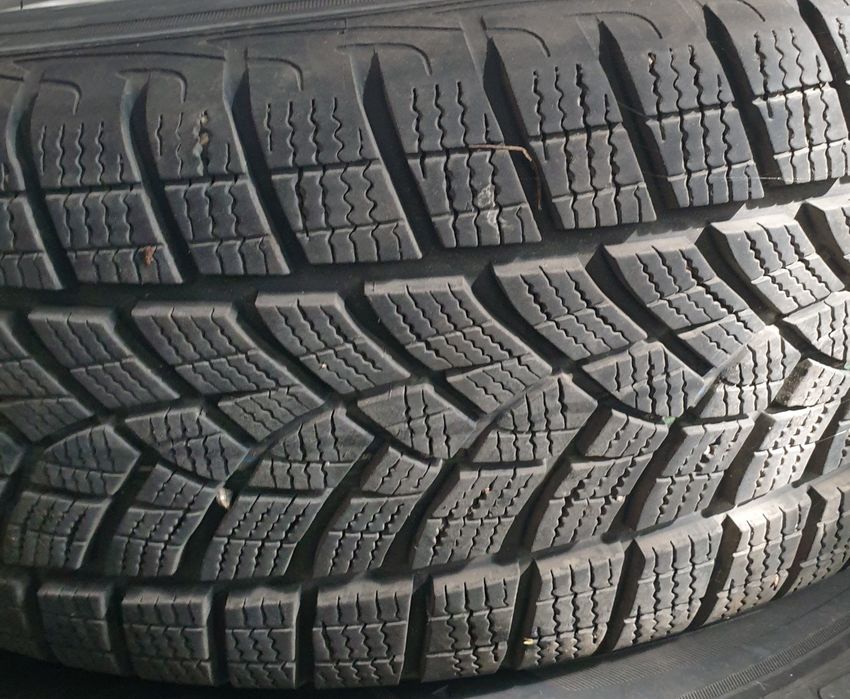 Продавам Mitsubishi Grandis