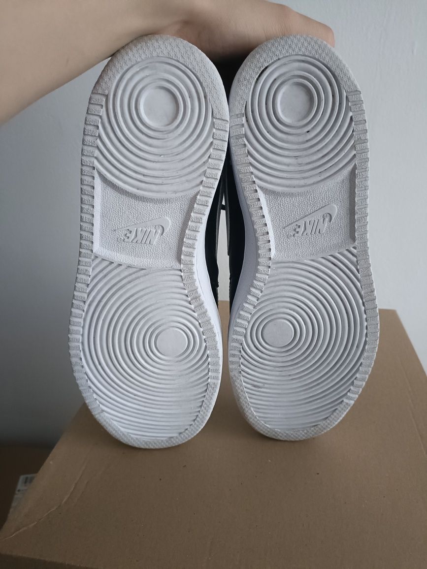 Nike Court Vision номер 39-40