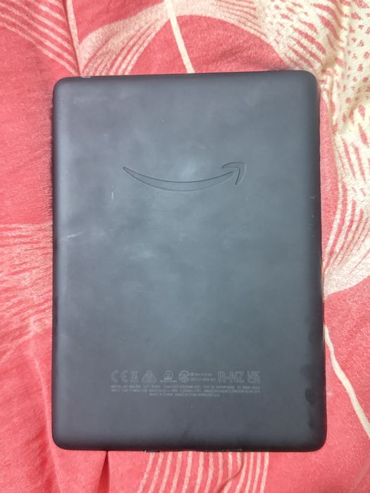 eBook Reader Amazon Kindle Paperwhite 2021, 16GB + husă, ca nou