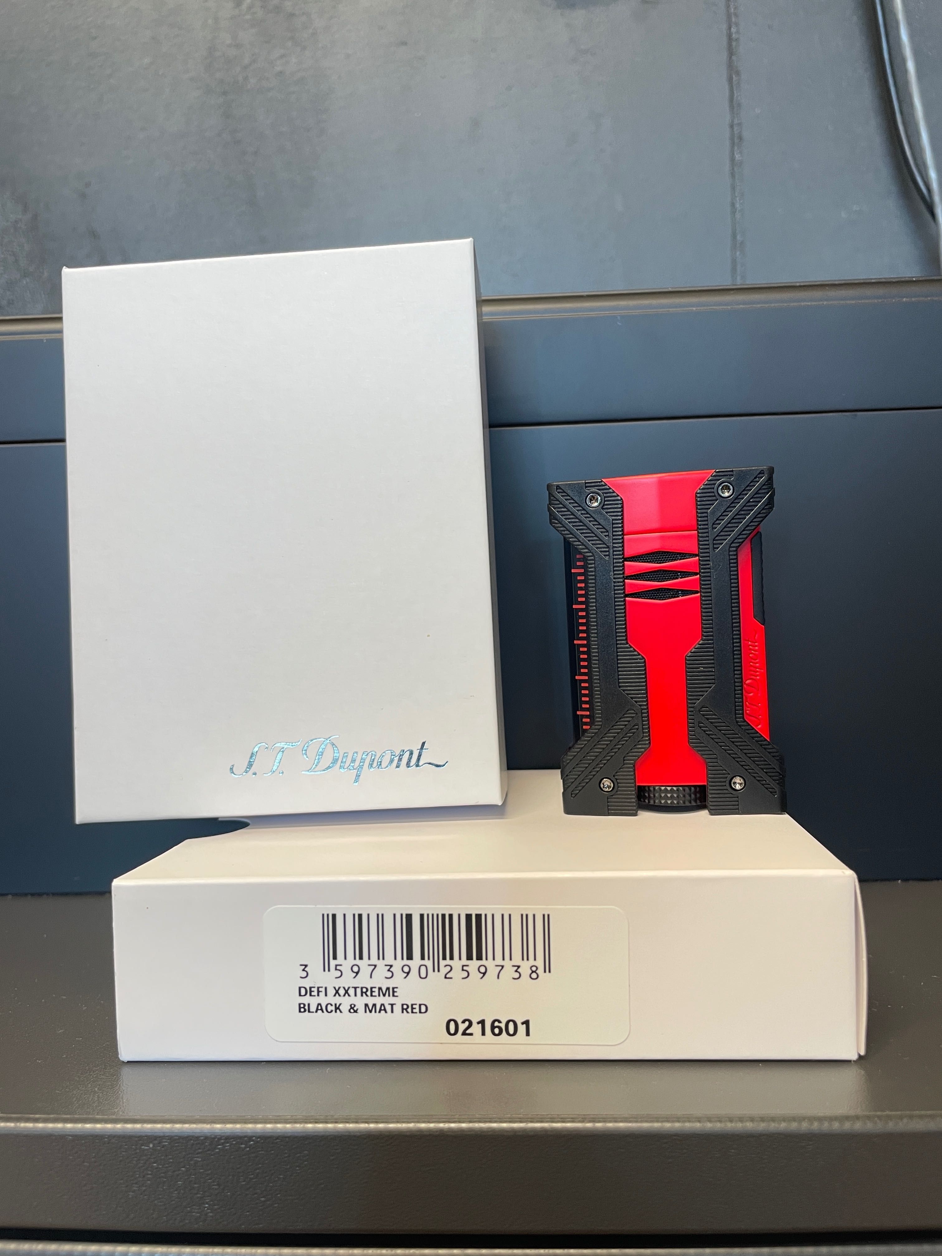 Нова Запалка S.T. Dupont DEFI XXTREME MAT RED (021601) Гаранция