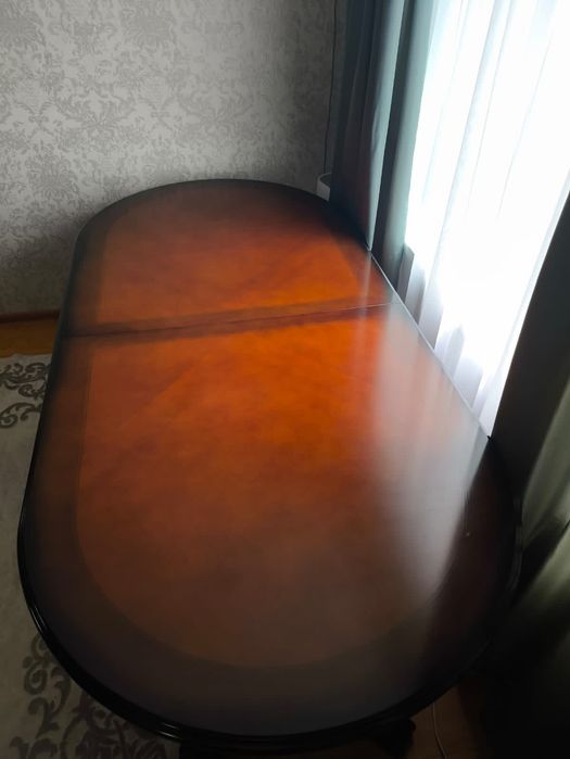 СРОЧНО Продам стол в гостиную!!!