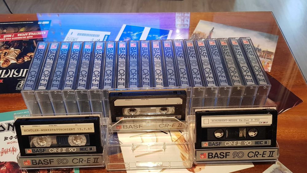 продавам касети basf cr-II