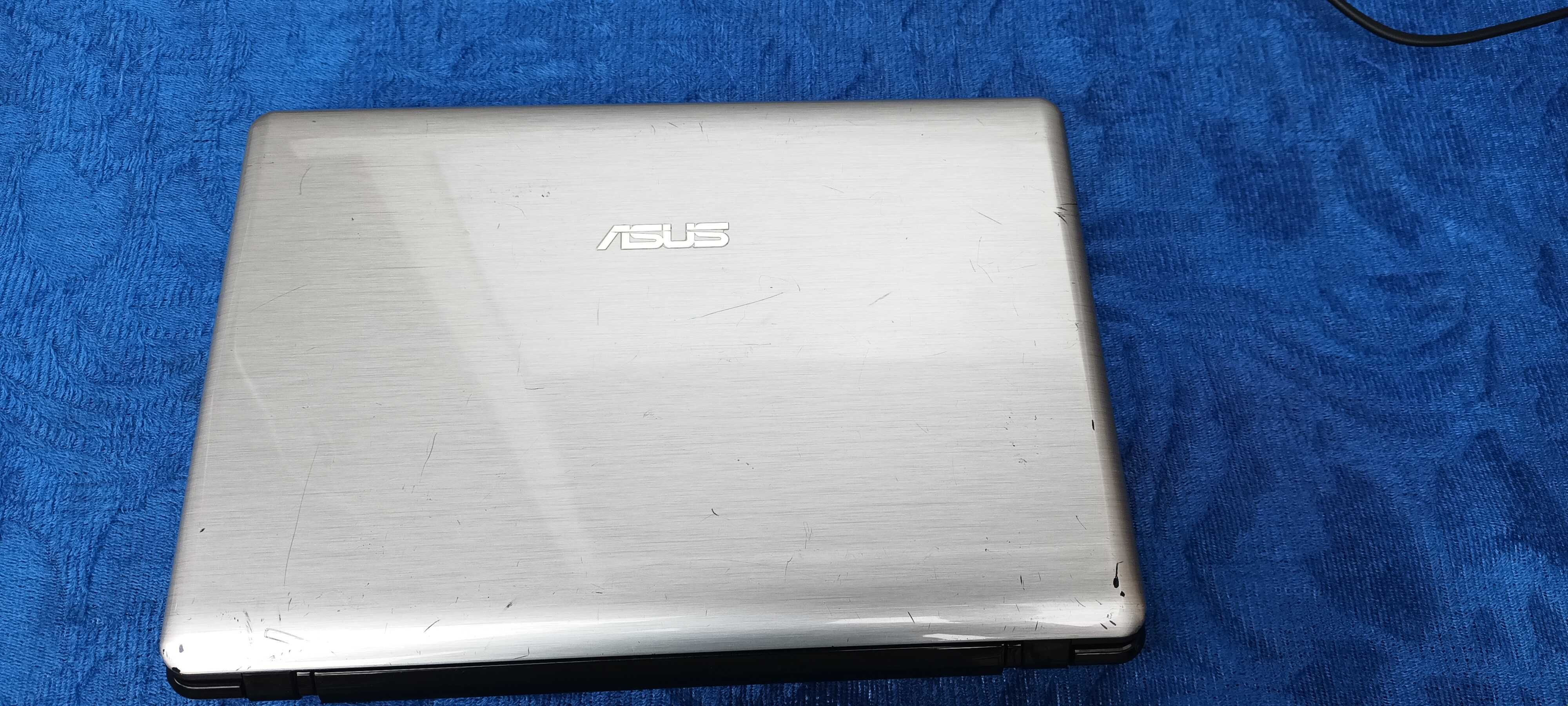 ASUS Eee PC 1201K Netbook 30.7 cm (12.1") AMD Geode 1 GB, Windows XP