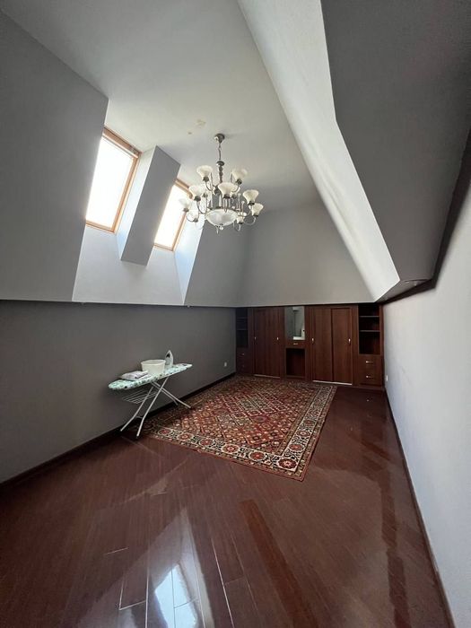 ПРОДАЁТСЯ эксклюзивная 3-уровневая квартира (GABUS) в центре