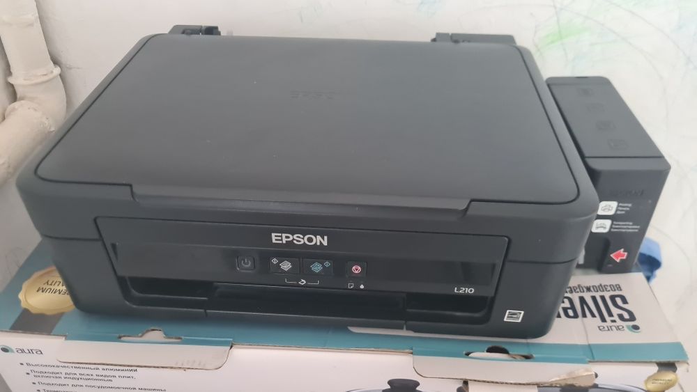 Epson L210 принтер