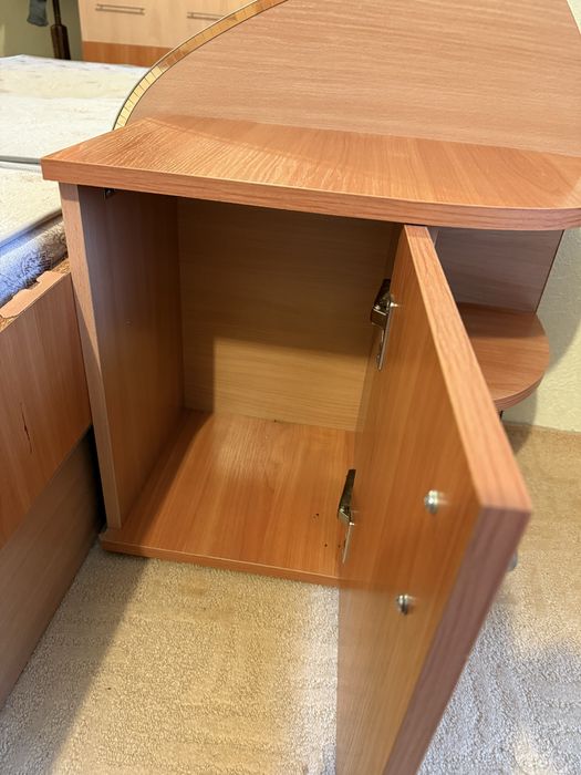 Легло/Спалня с нощно шкафче