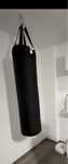 Sac box greutate 32 kg; inaltime 120cm, foarte putin folosit