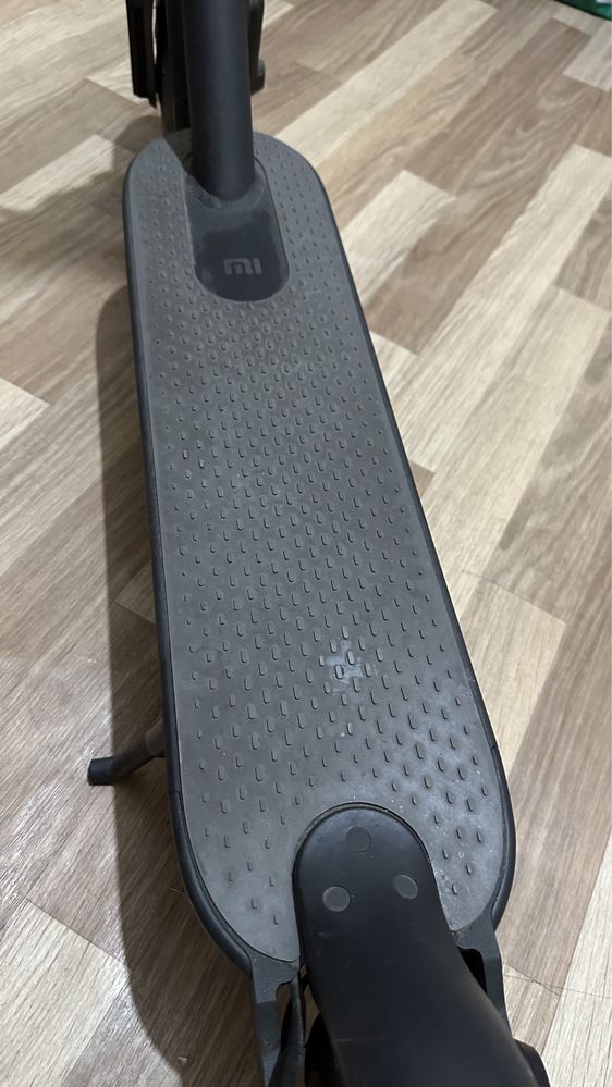 Электросамокат Xiaomi MiJia Smart Electric Scooter Essential FBC4022GL