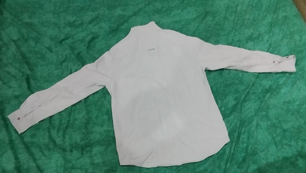 Риза от марката Zara