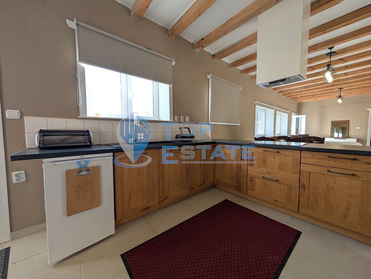 Продава се Къща в с. Садина, Област Търговище - 160 кв.м за 938 €/кв.м - Снимка #2