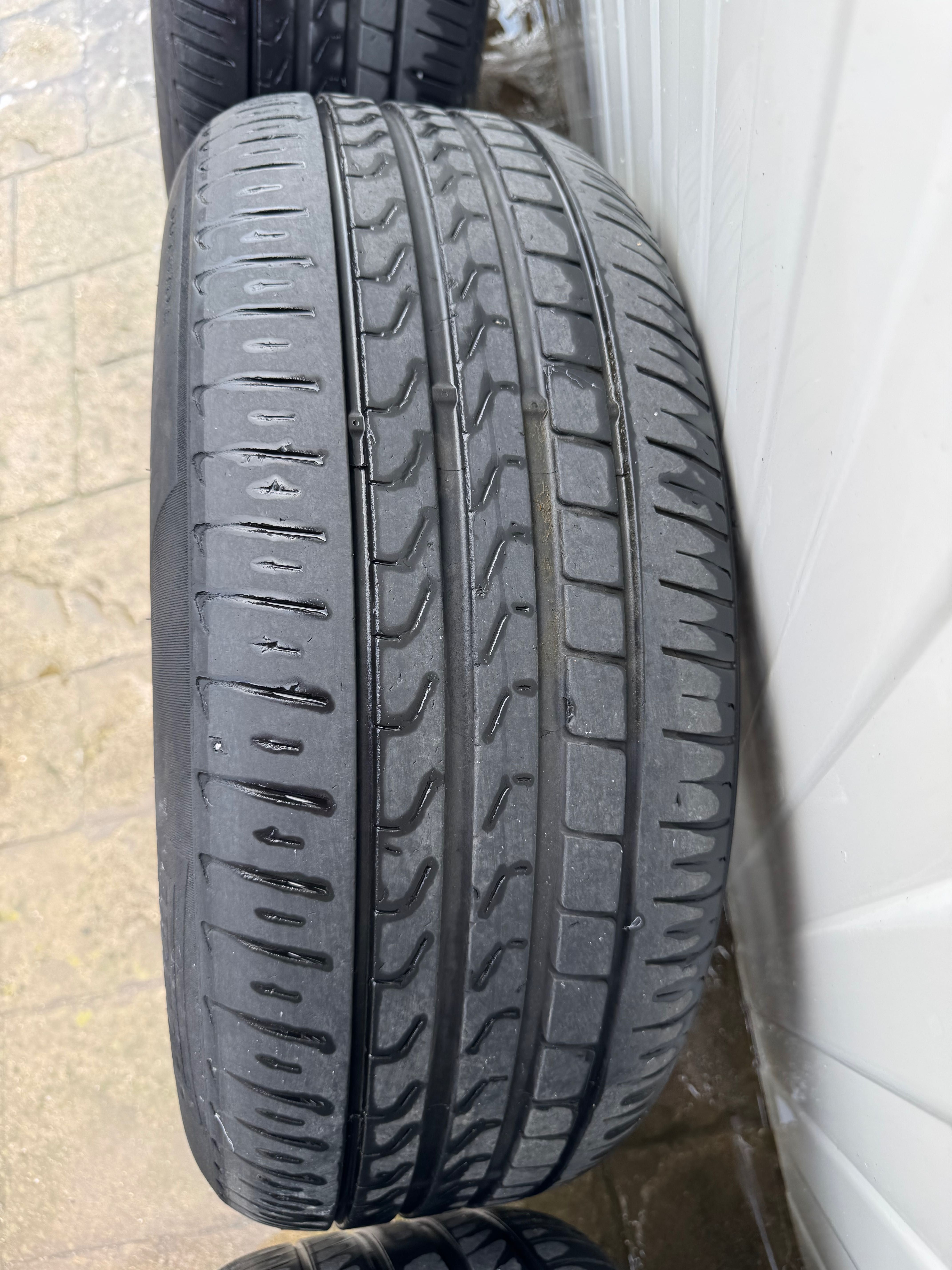 Set Roți Jante Originale BMW r17 echipate cu anvelope vară