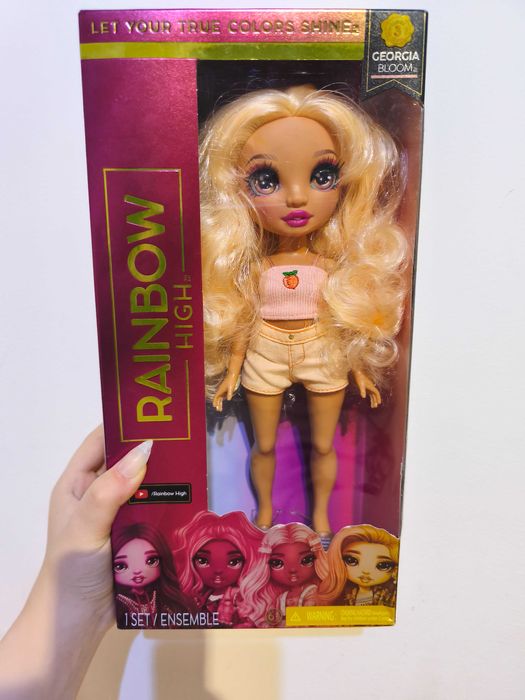 Păpuși rainbow height