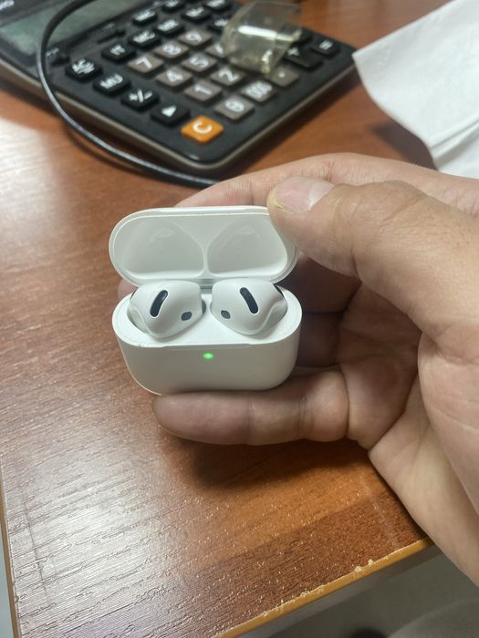 Airpods 4 ANC Официальный Срок гарантий есть еще