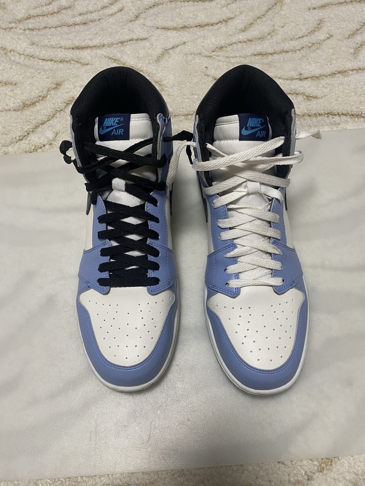 Adidasi Nike Air Jordan 1