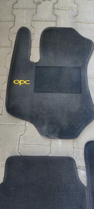 Стелки изработени по поръчка за Опел Зафира А ОПЦ