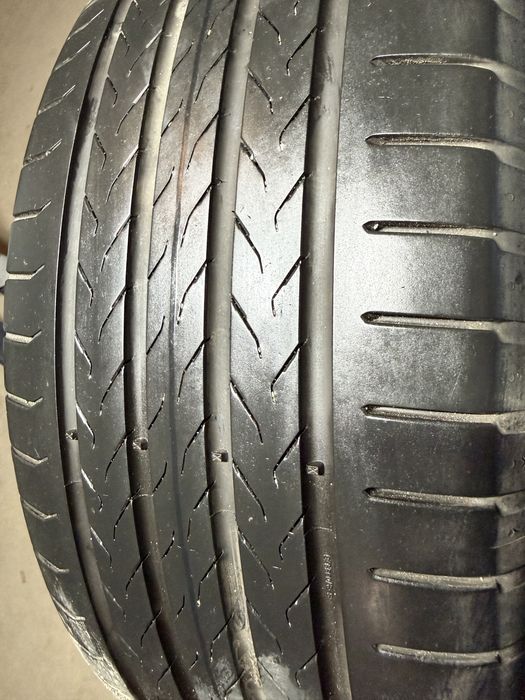 continental dot 1125 2X 235/55/R19 plus 2X 255/50/R19