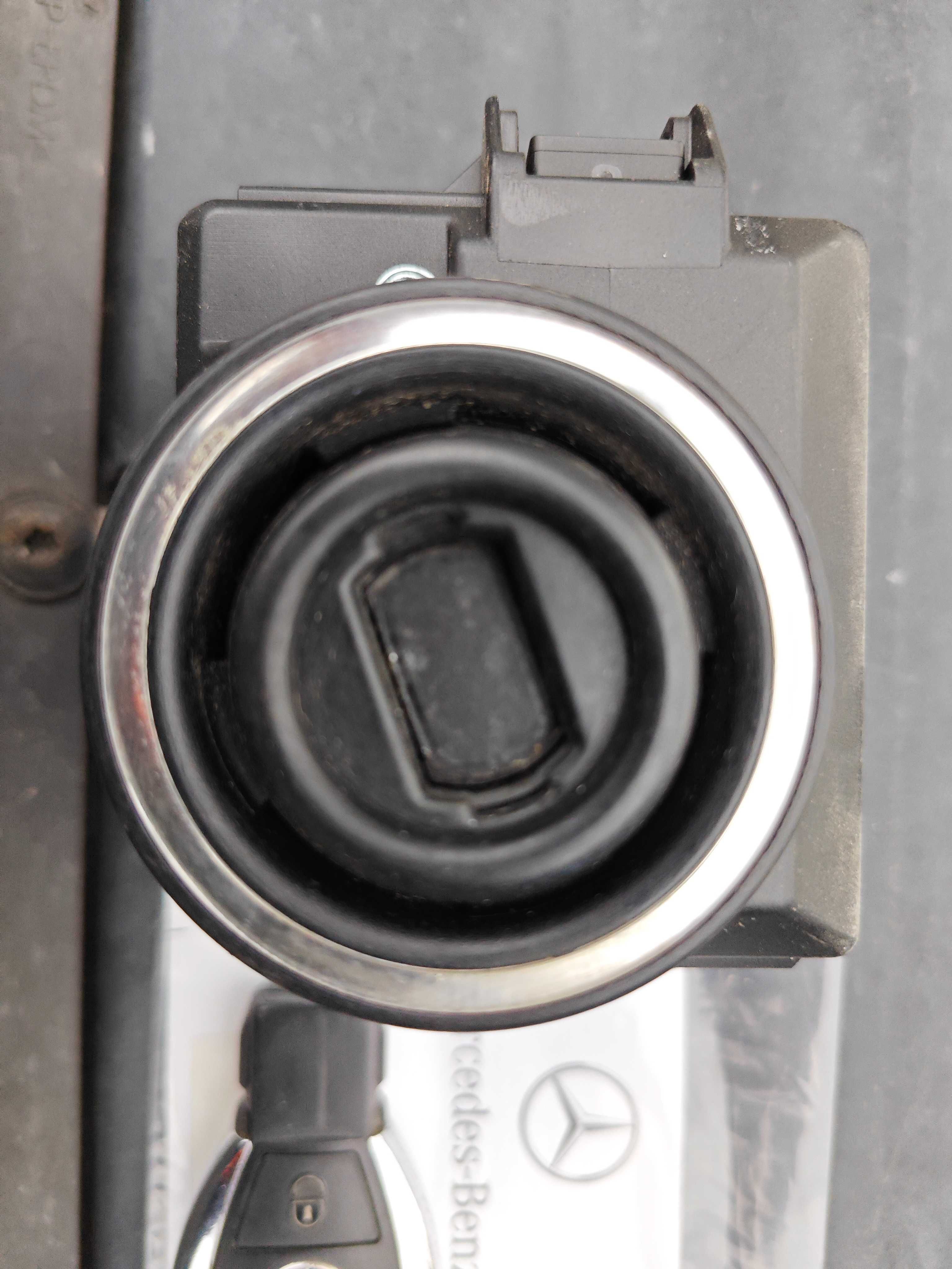 Ключ гълтач ключове перо Mercedes W204 W205 W212 W218 W176 и други