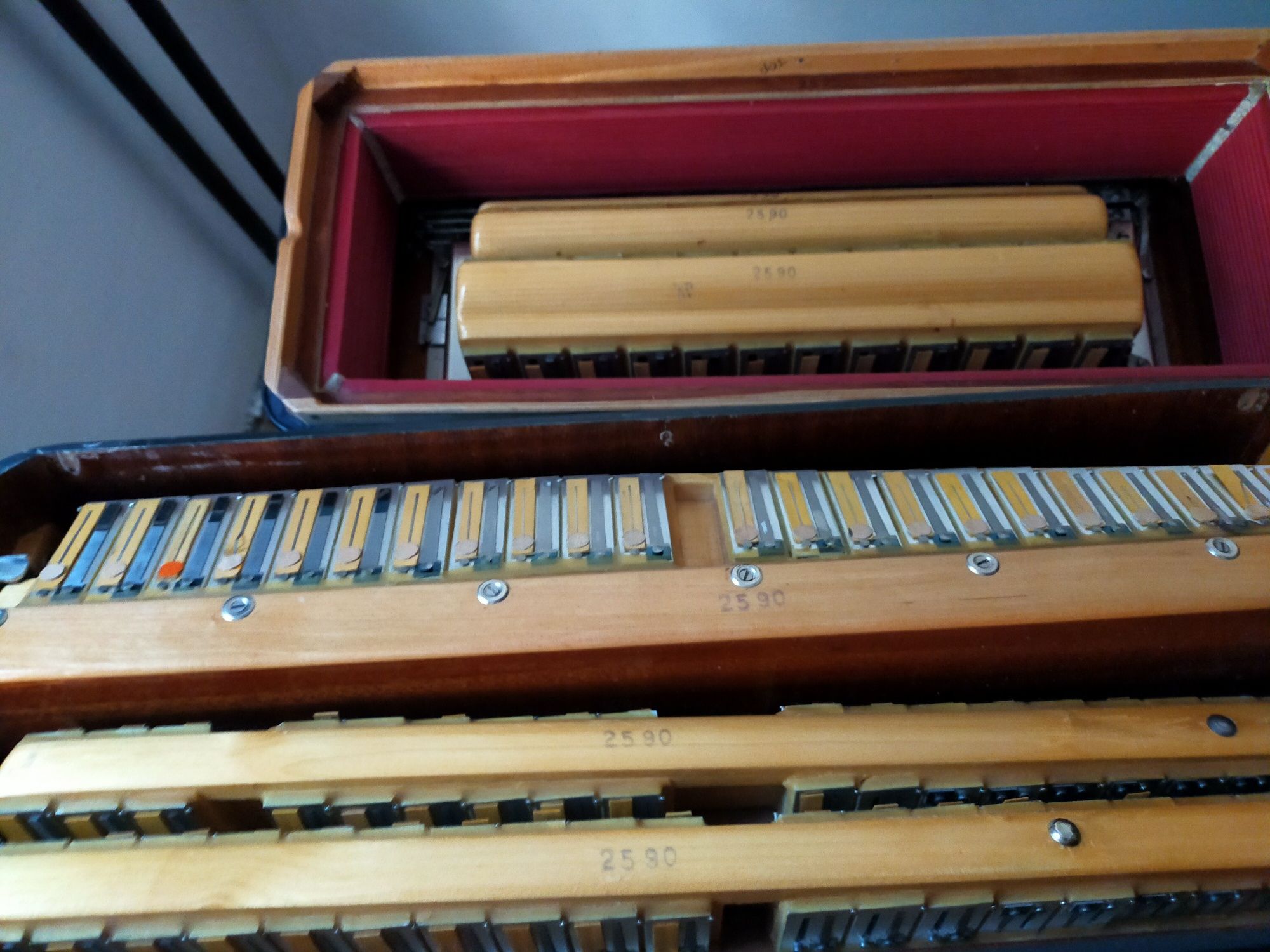 Vand acordeon Philharmonic 2+2
