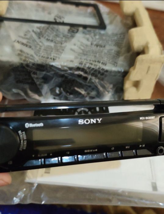 SONY MEX N4300BT extra bass