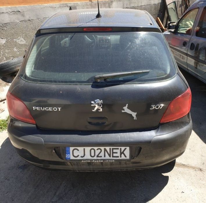 Dezmembrez Peugeot 307 1.4 benzina /1.6, 2.0 diesel