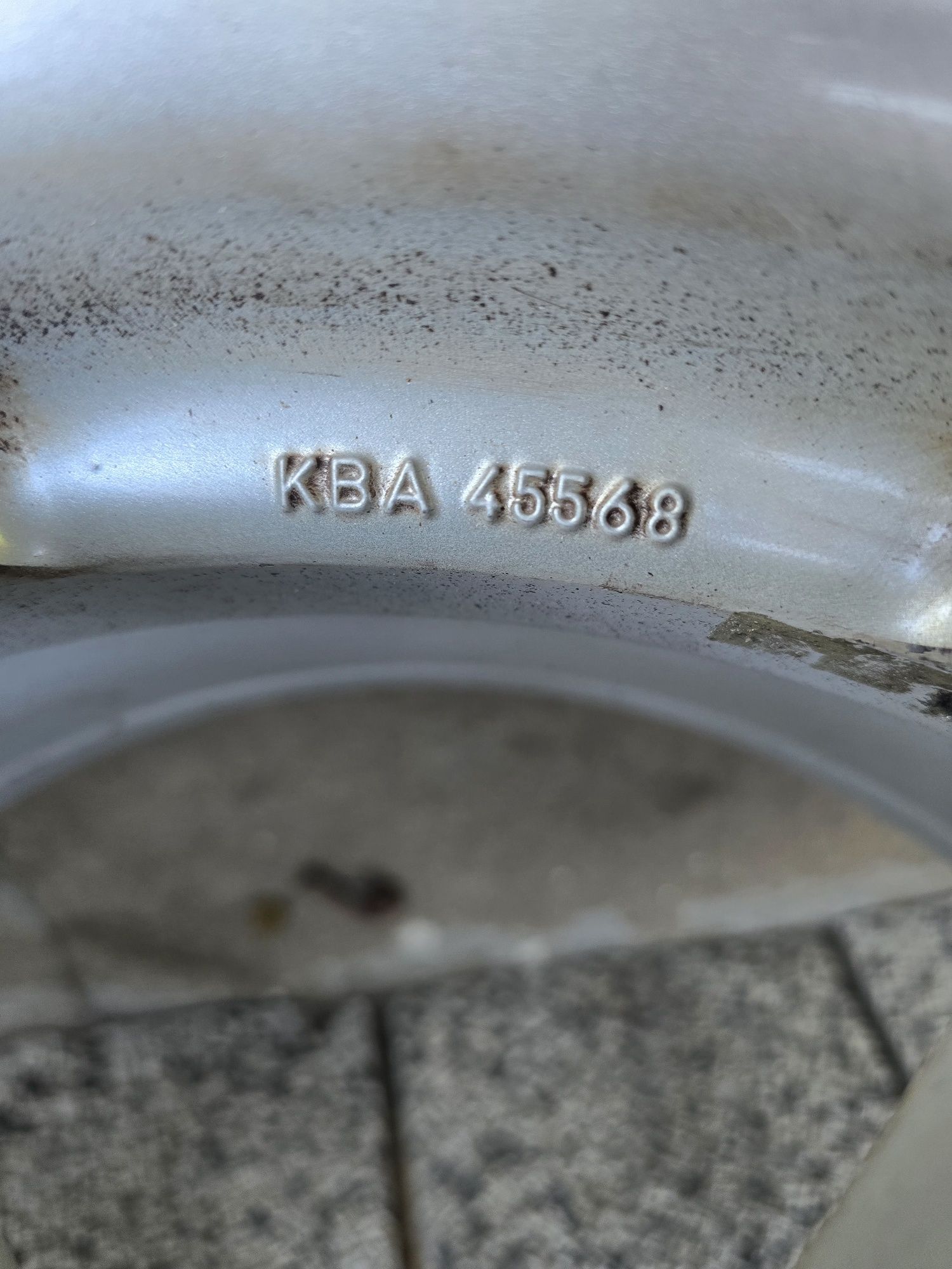 Гуми с джанти 17 5х120