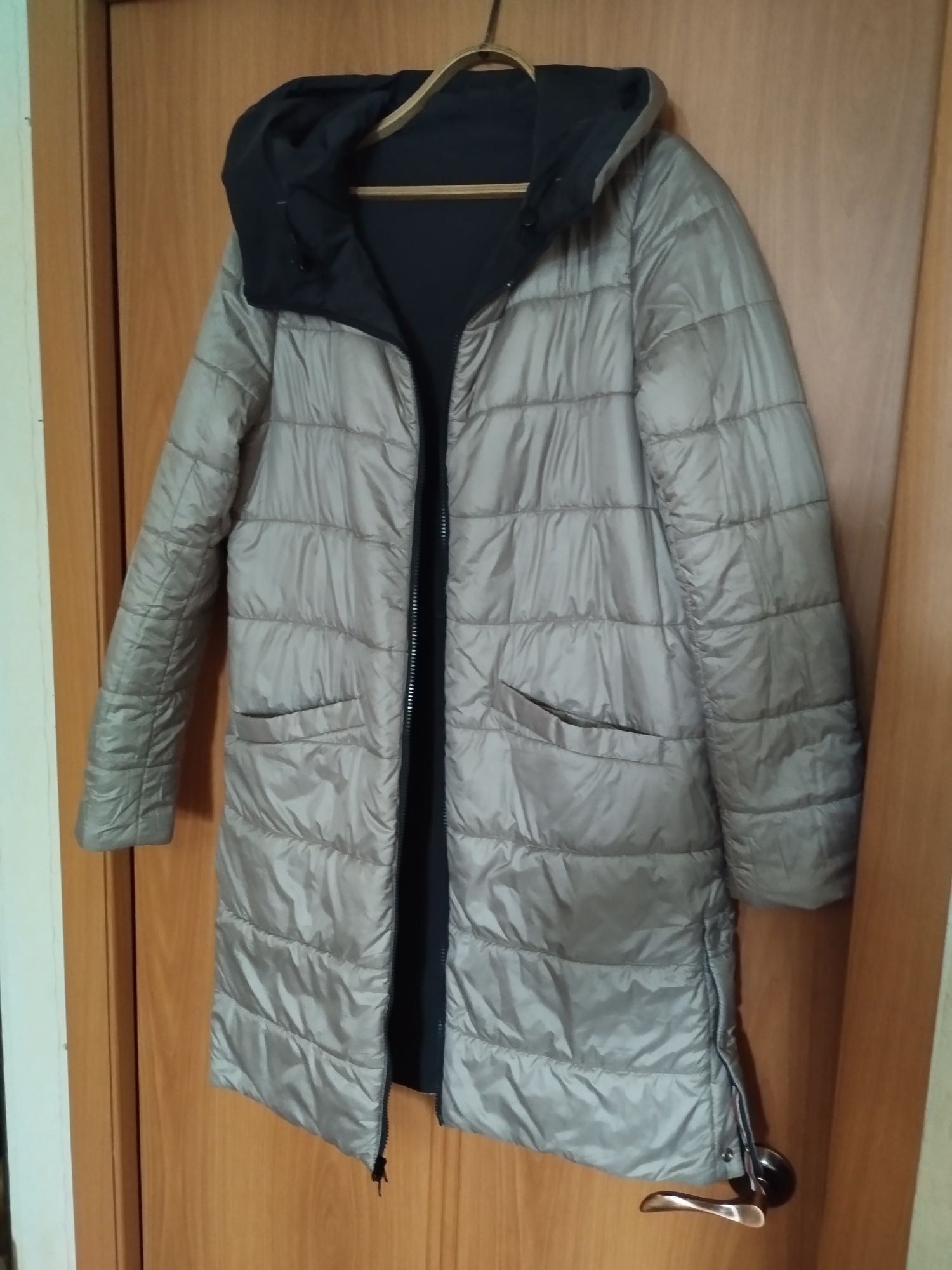 Пальто женское (р48, рост 165) демисезонное, двустороннее, почти новое