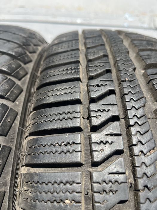 2 бр. зимни гуми 155/60/15 Vredestein 7 mm DOT 4713