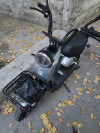 Электрический скутер Elektro skuter