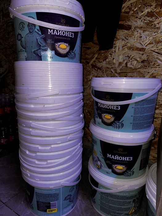 Ведро пластиковый из майонеза 10л