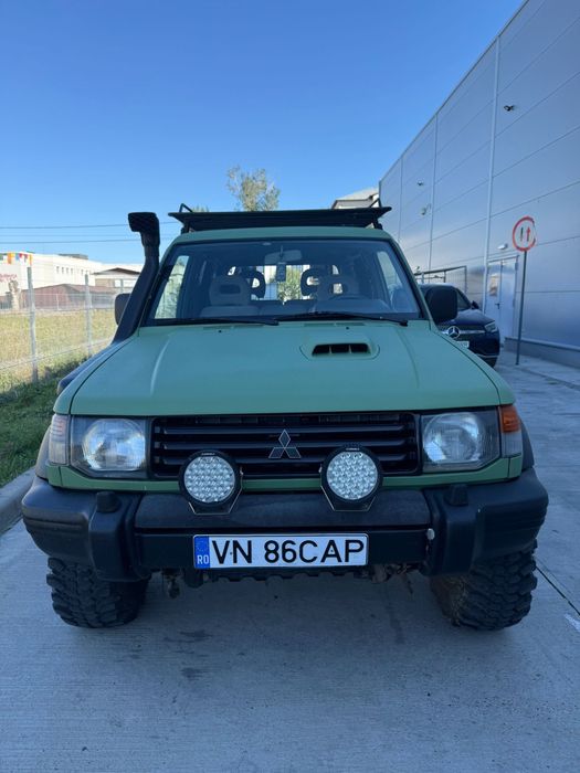 Mitsubishi Pajero 2.5 diesel in stare foarte buna