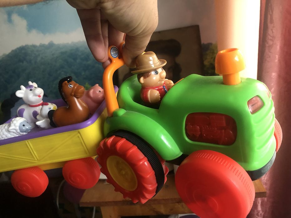Tractoras ferma+remorca animale cu sunete