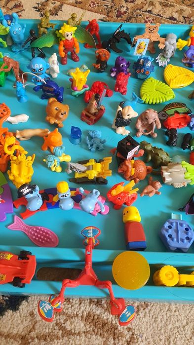 Киндеры игрушки из киндера